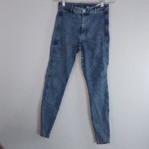 H&M Blue High-Rise Jeans Slim Fit Raw Hem Size 29 Casual School City Streetwear